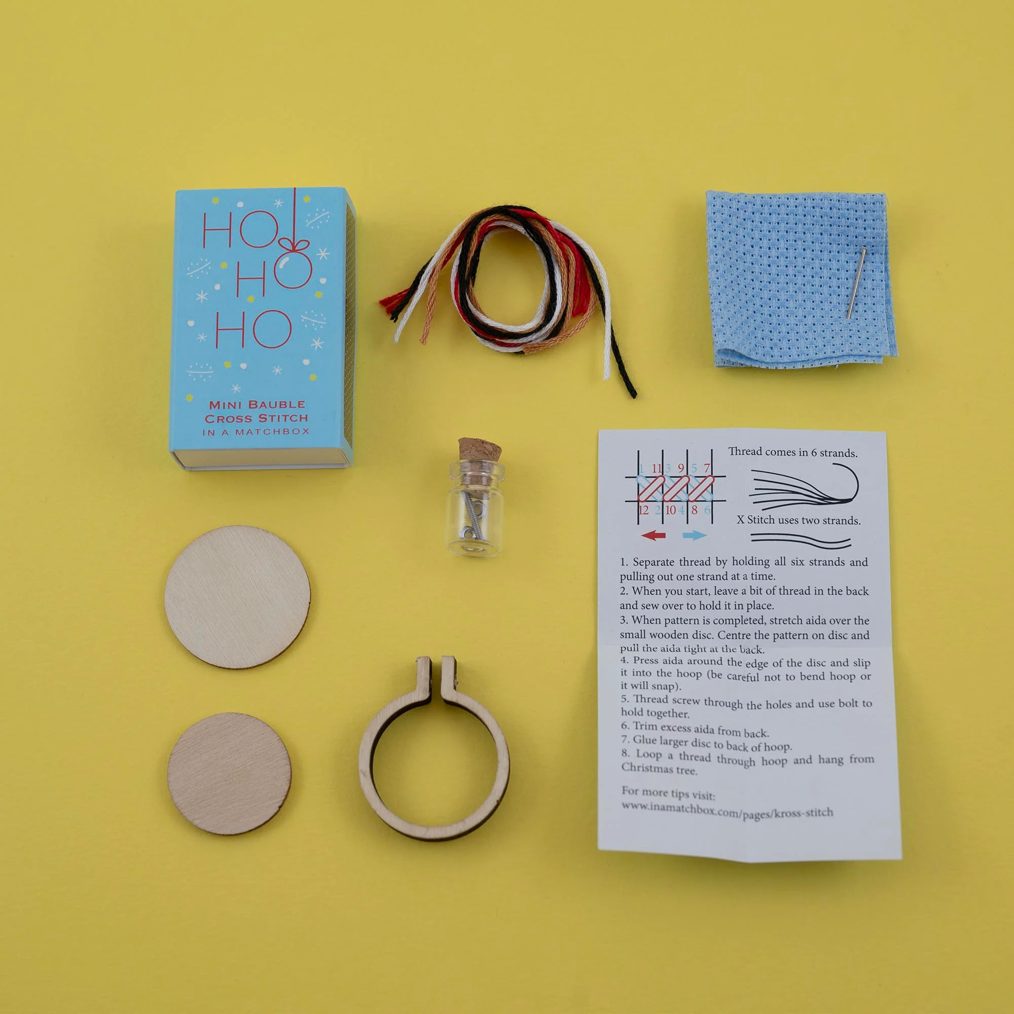 Make Your Own Christmas Bauble HO HO HO Cross Stitch Kit - Image 4