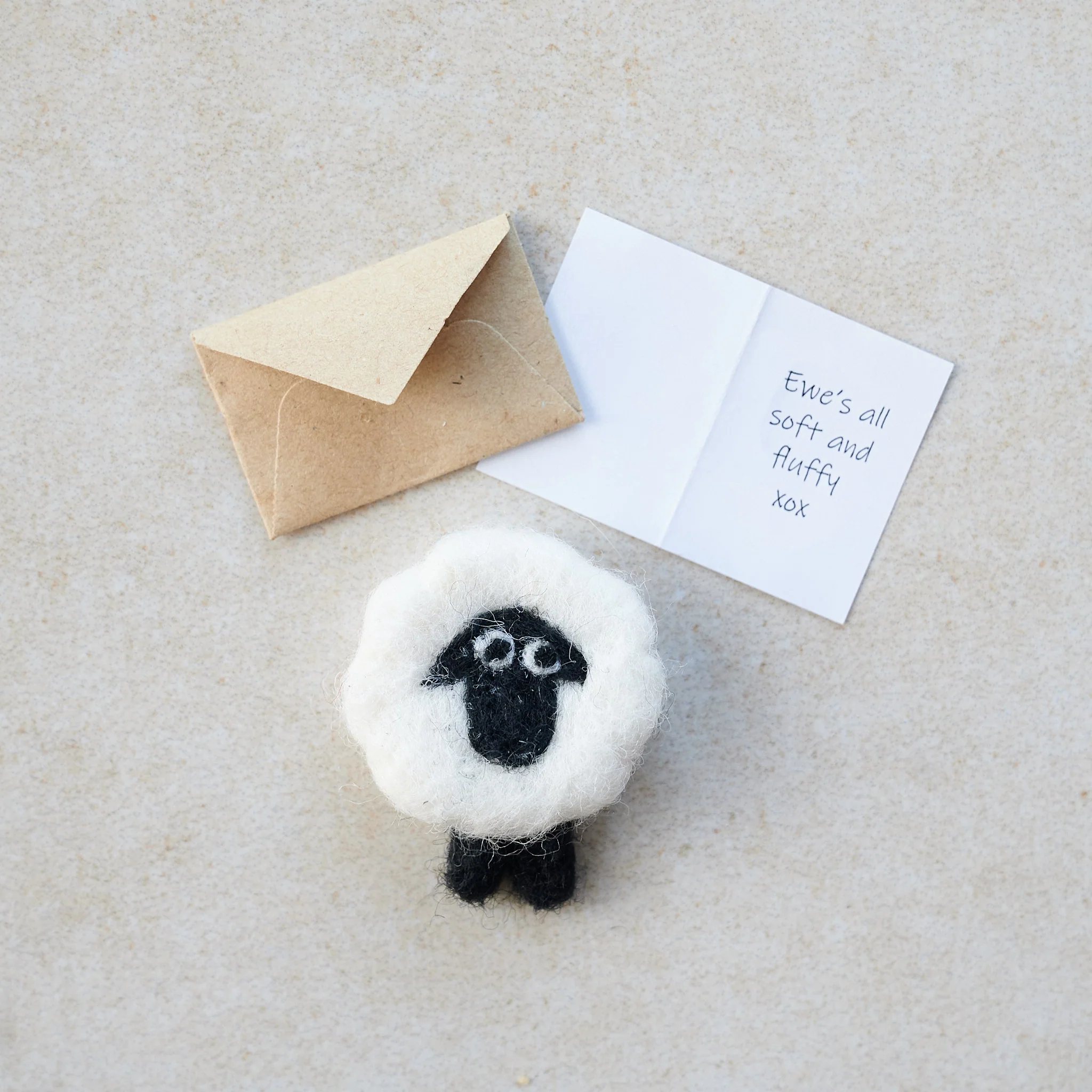 Ewe's A Lovely Mummy (two lambs) - Image 3