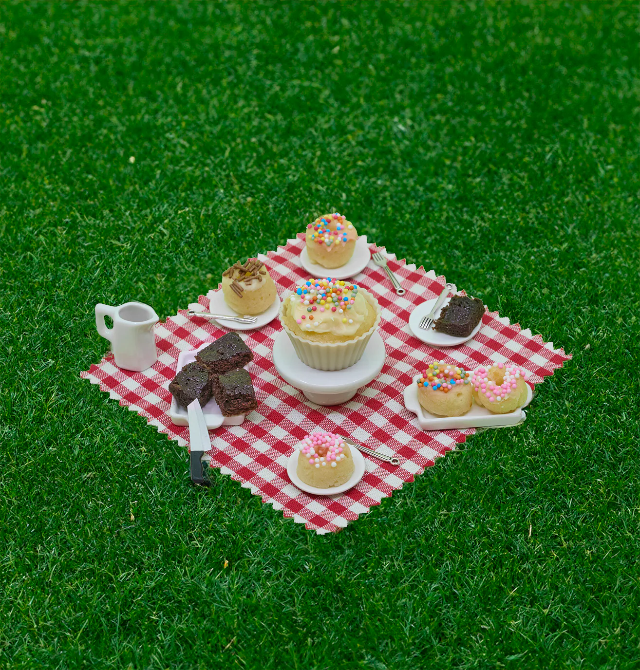 Mini Bakery Kit Make Your Own Miniature Edible Picnic - Image 2