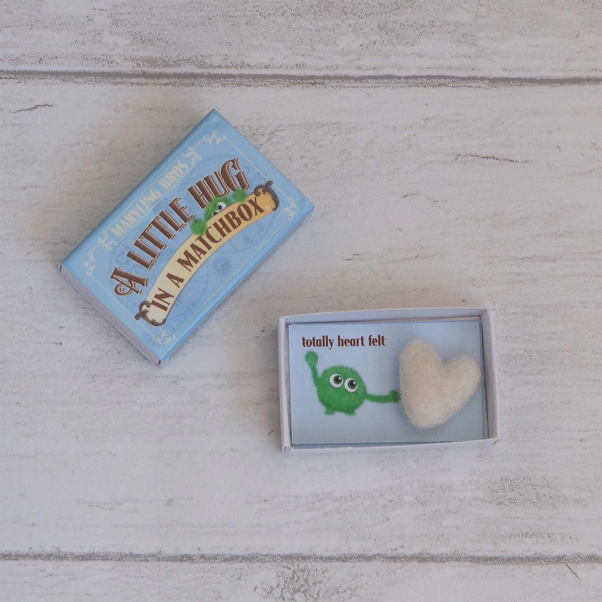 A Blue Little Hug in a matchbox - Image 8
